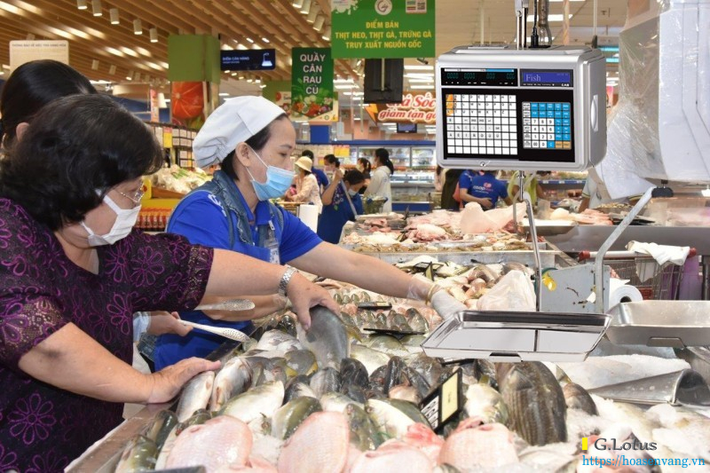 Giá chất Cân siêu thị CAS CL-5000H 30kg in tem cửa hàng thịt Cua-hang-ban-le-thuc-pham-tuoi-song-2